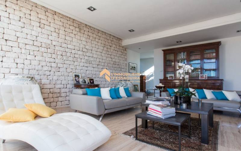 Villa 27 (22) (Copier)